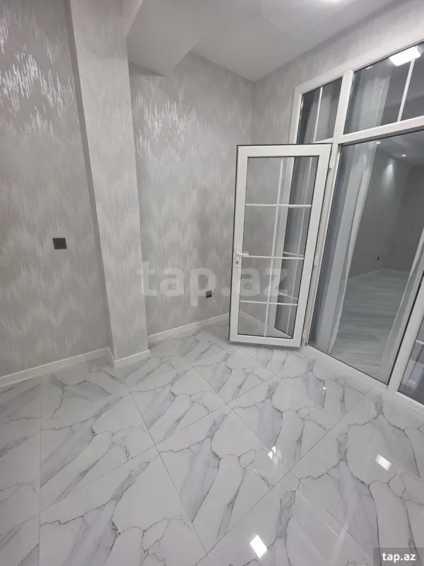 Satılır 4 otaqlı yeni tikili 103 m²
