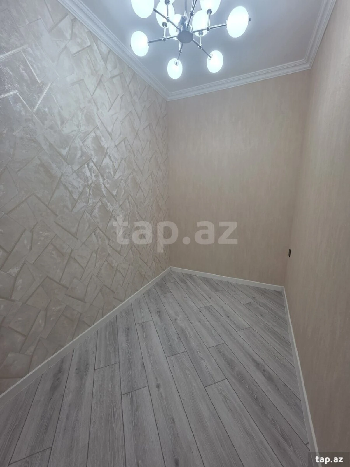 Satılır 4 otaqlı yeni tikili 103 m²