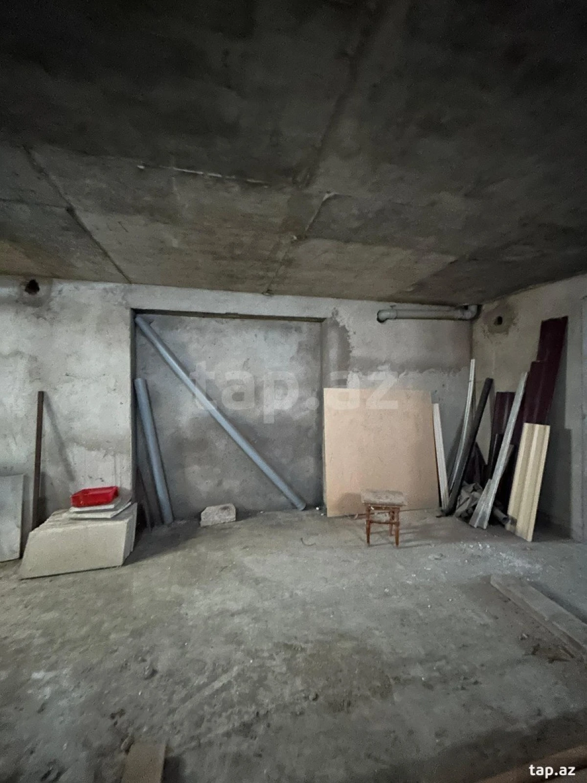 Satılır 1 otaqlı mənzil 63 m²