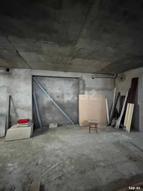 Satılır 1 otaqlı mənzil 63 m²