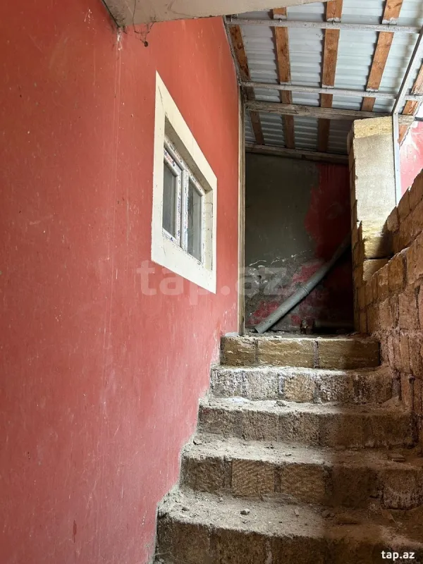 Satılır 1 otaqlı mənzil 63 m²