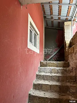 Satılır 1 otaqlı mənzil 63 m²