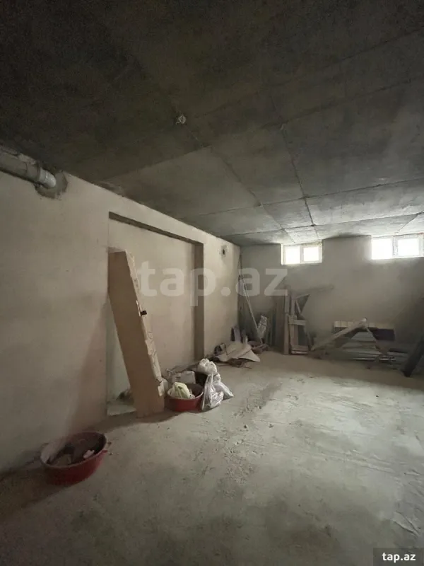 Satılır 1 otaqlı mənzil 63 m²