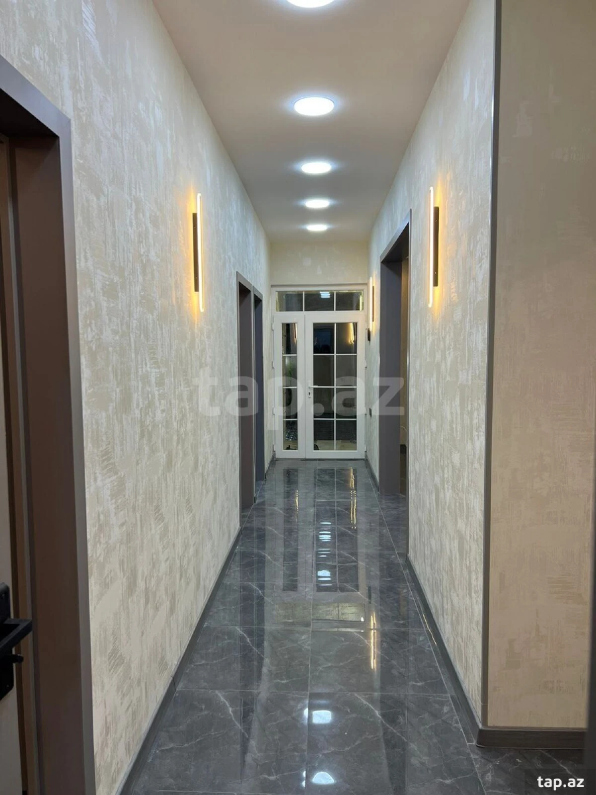 Satılır 4 otaqlı həyət evi