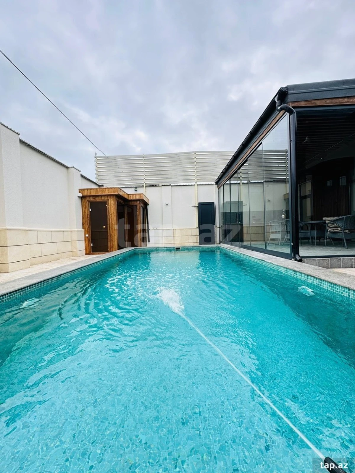 Kirayə verilir 5 otaqlı həyət evi 150 m²