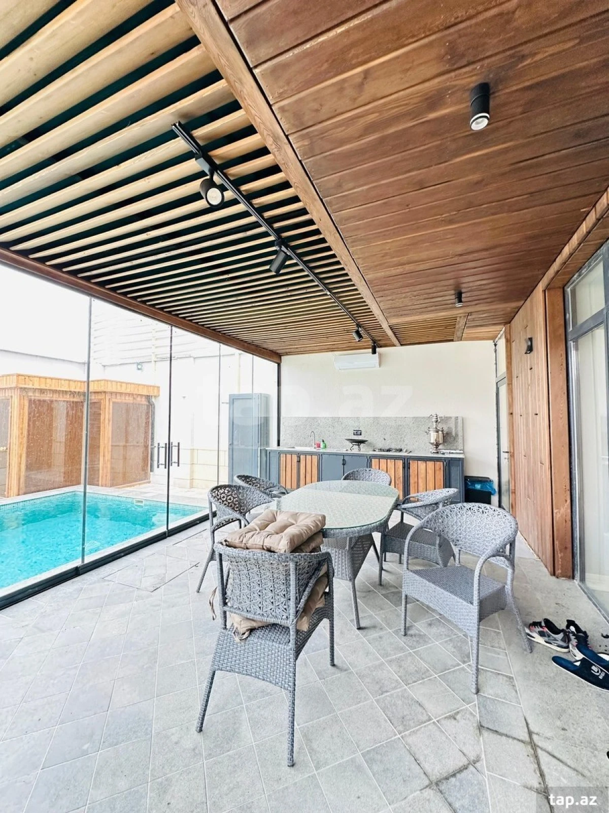 Kirayə verilir 5 otaqlı həyət evi 150 m²