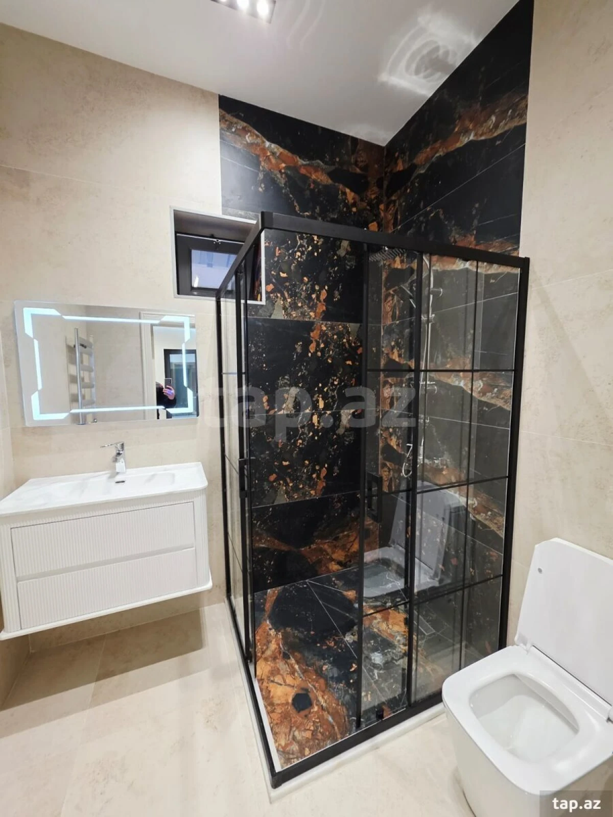 Satılır 4 otaqlı həyət evi