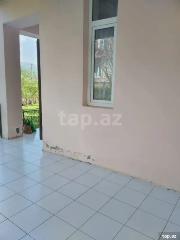 Satılır 2 otaqlı həyət evi 33 m²
