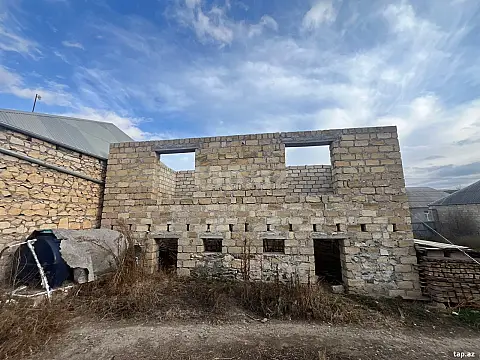 Satılır 3 otaqlı həyət evi — Gəncə 3 otaq