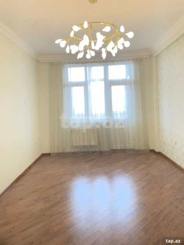 Satılır 2 otaqlı yeni tikili 90 m²