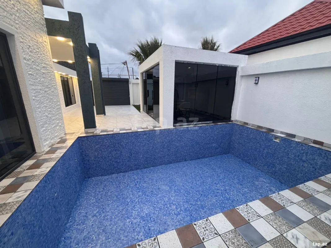 Satılır 4 otaqlı həyət evi