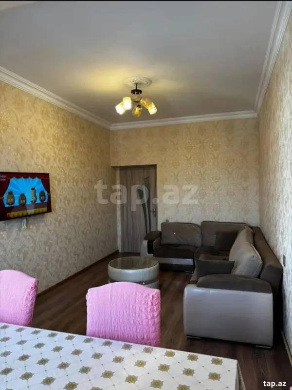 Kirayə verilir 2 otaqlı yeni tikili 70 m²