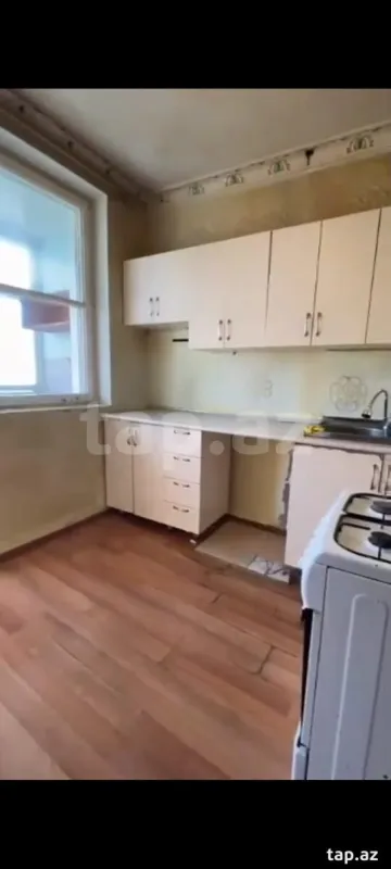 Kirayə verilir 3 otaqlı mənzil 80 m²