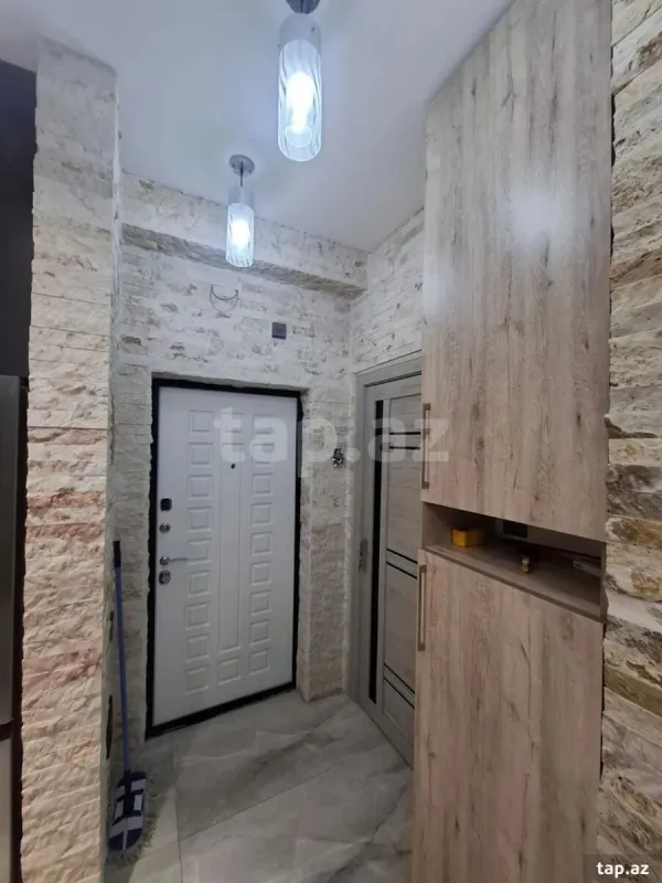 Satılır 2 otaqlı yeni tikili 50 m²