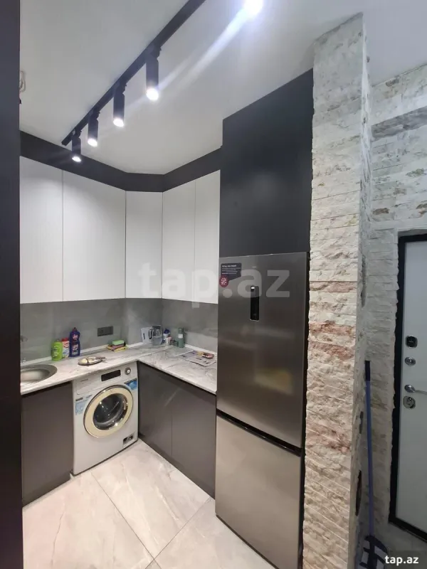 Satılır 2 otaqlı yeni tikili 50 m²