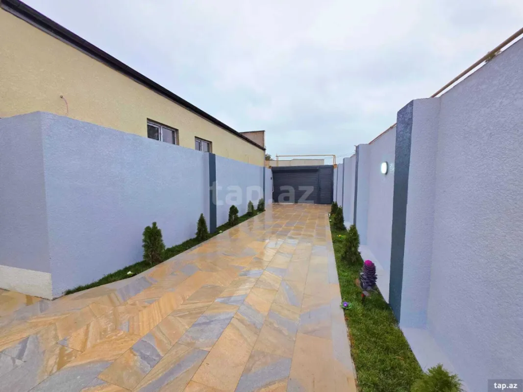 Satılır 4 otaqlı həyət evi