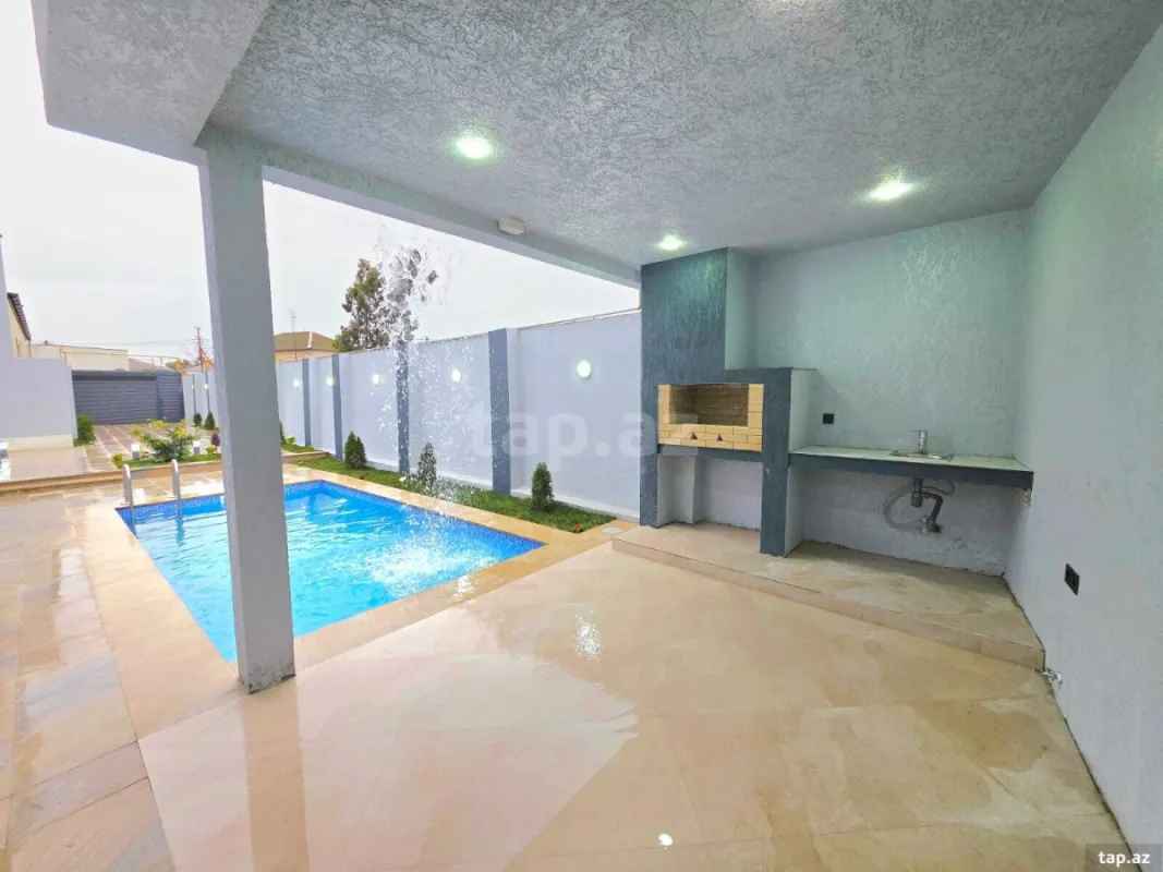 Satılır 4 otaqlı həyət evi