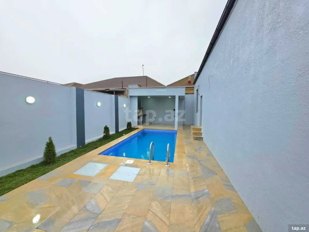 Satılır 4 otaqlı həyət evi