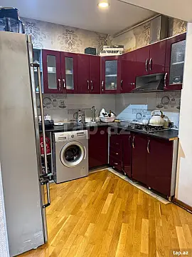 Satılır 4 otaqlı mənzil 100 m²