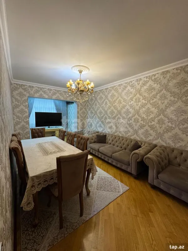 Satılır 4 otaqlı mənzil 100 m²