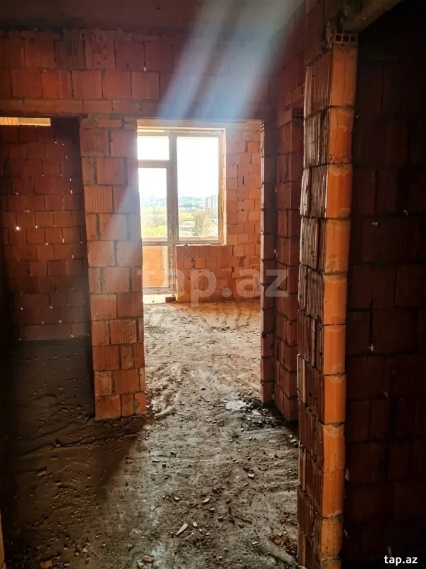 Satılır 2 otaqlı yeni tikili 78 m²