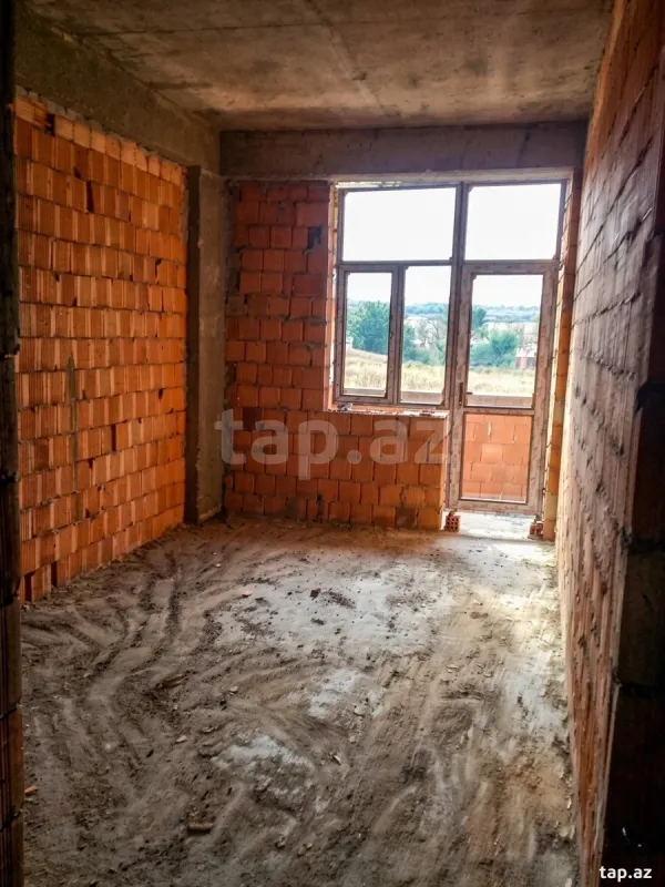 Satılır 2 otaqlı yeni tikili 78 m²