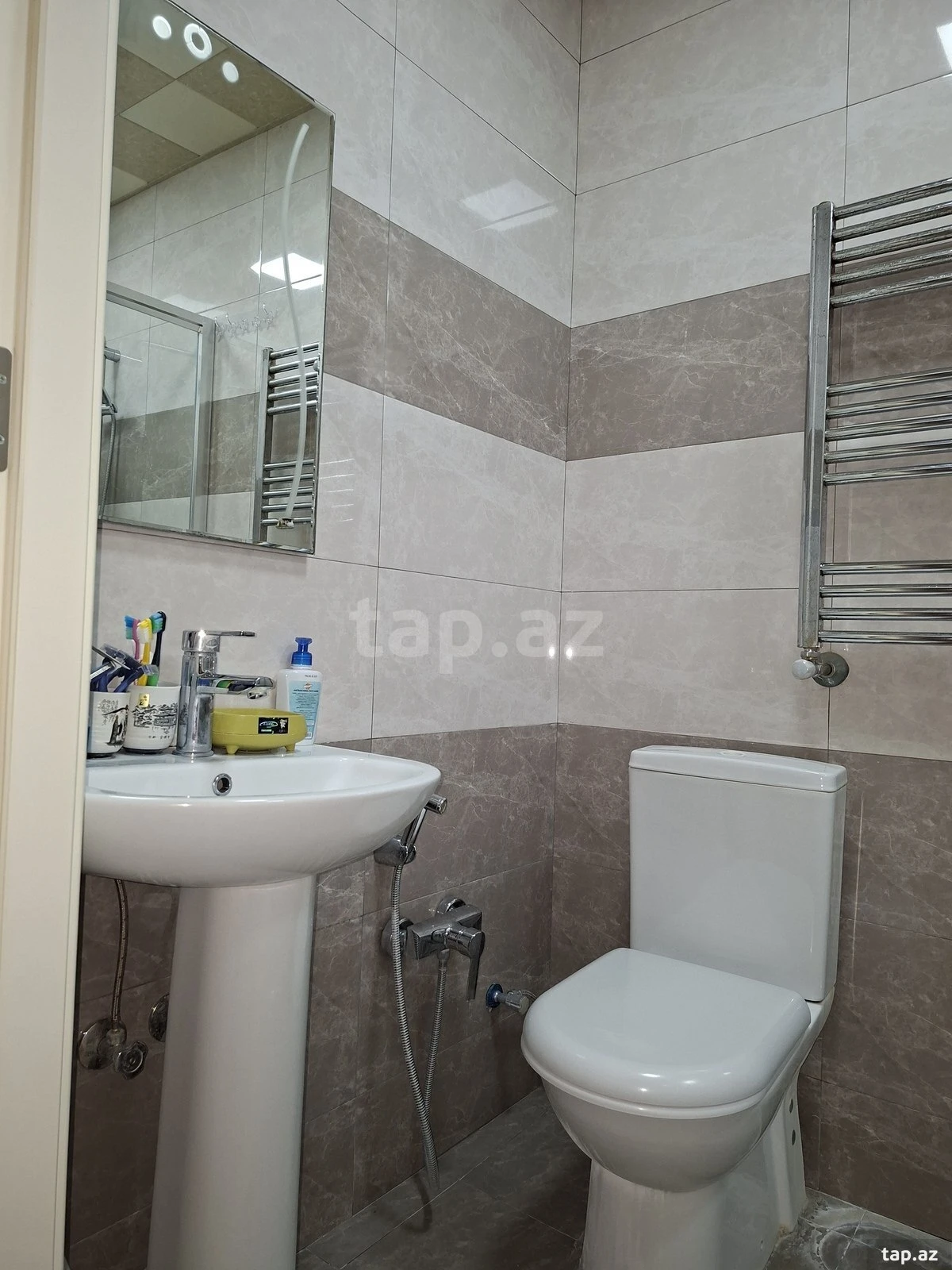 Satılır 2 otaqlı yeni tikili 47 m²