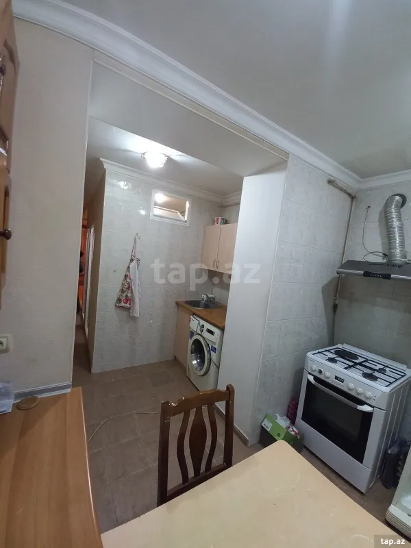 Kirayə verilir 2 otaqlı mənzil 80 m²
