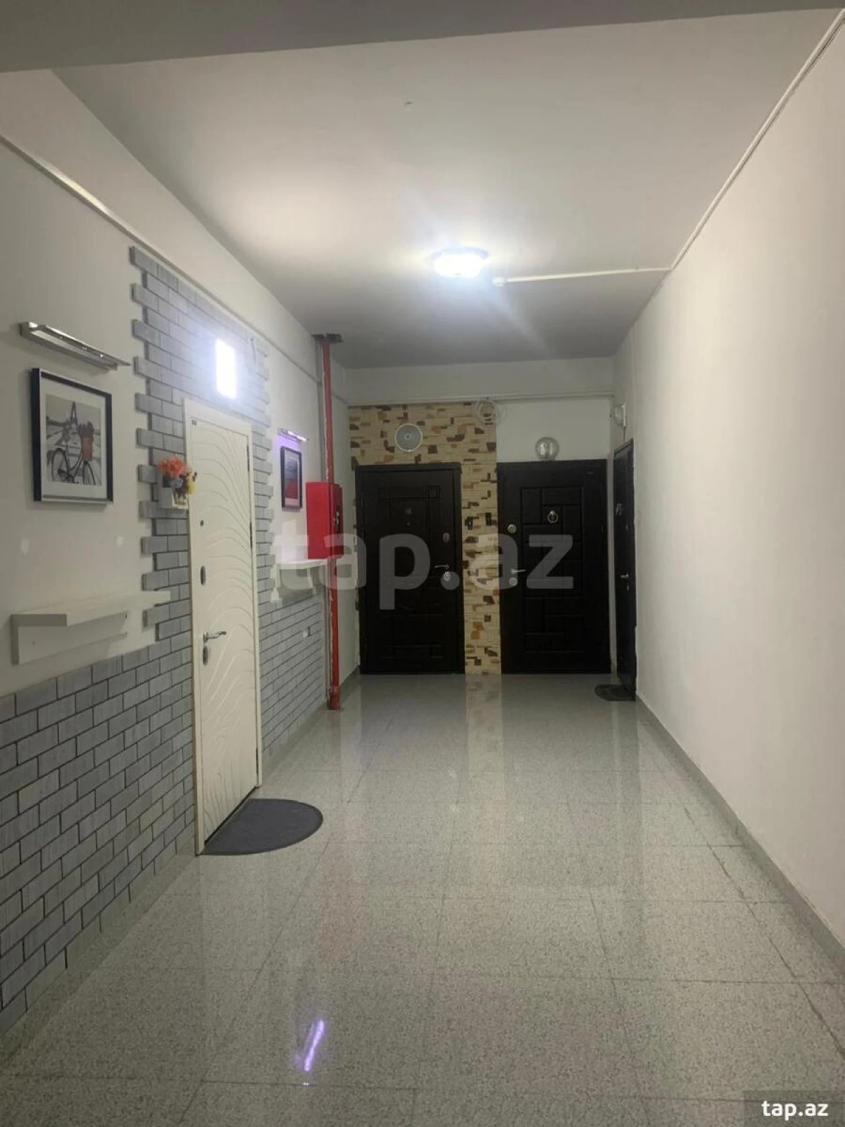 Satılır 2 otaqlı yeni tikili 75 m²
