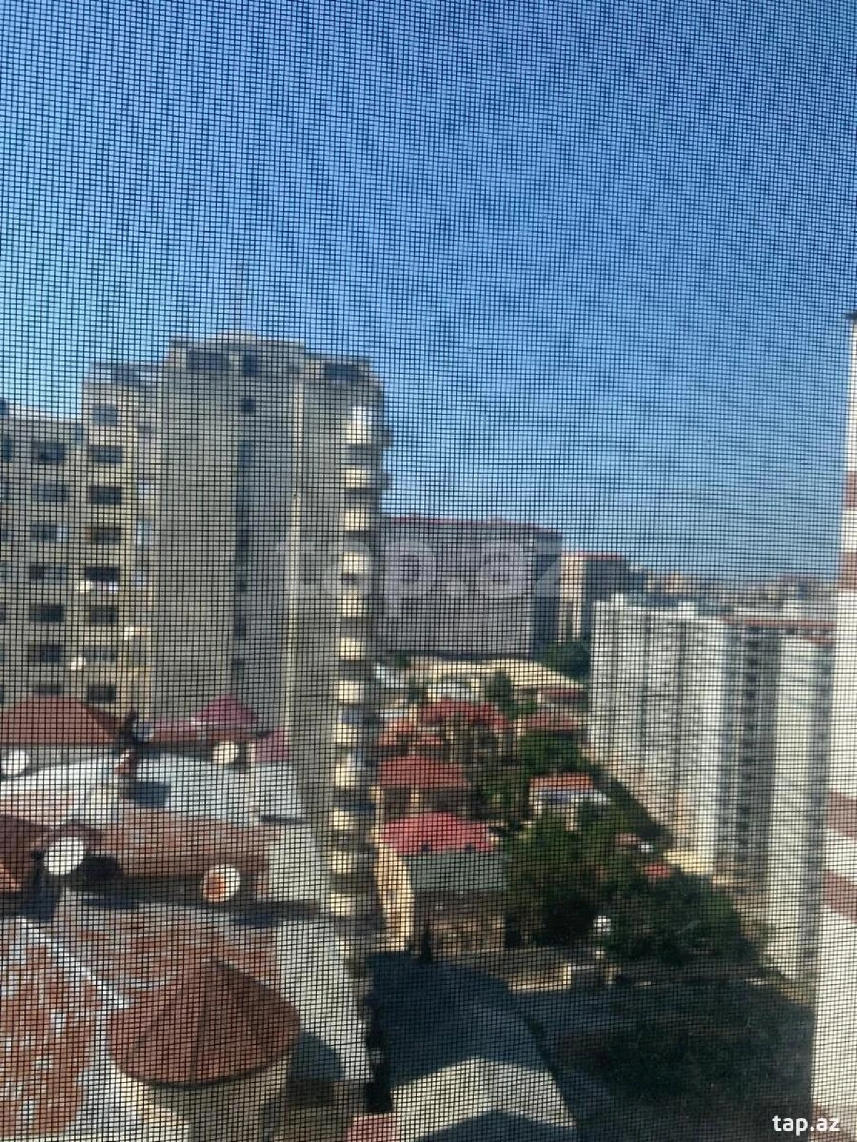 Satılır 2 otaqlı yeni tikili 75 m²