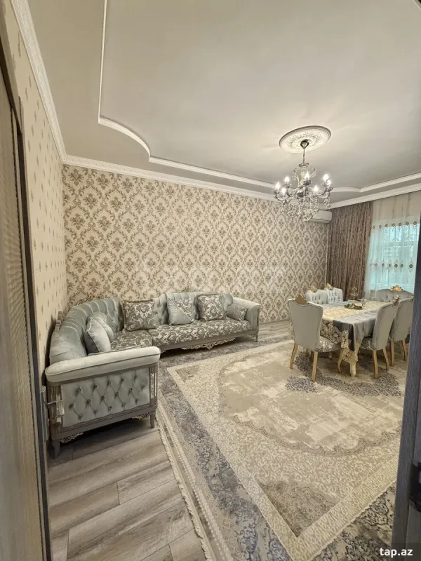 Satılır 4 otaqlı həyət evi