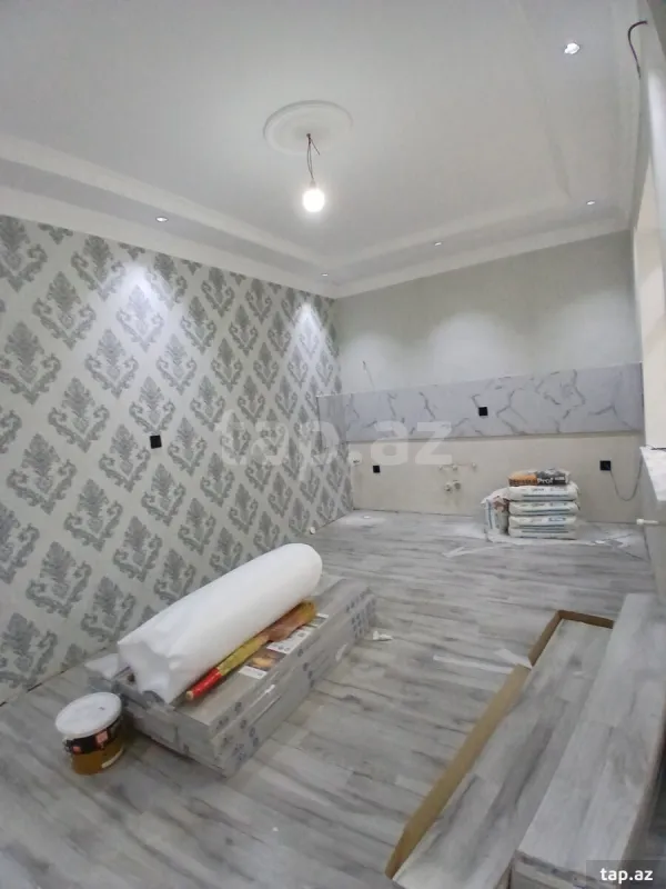 Satılır 5 otaqlı həyət evi 160 m²