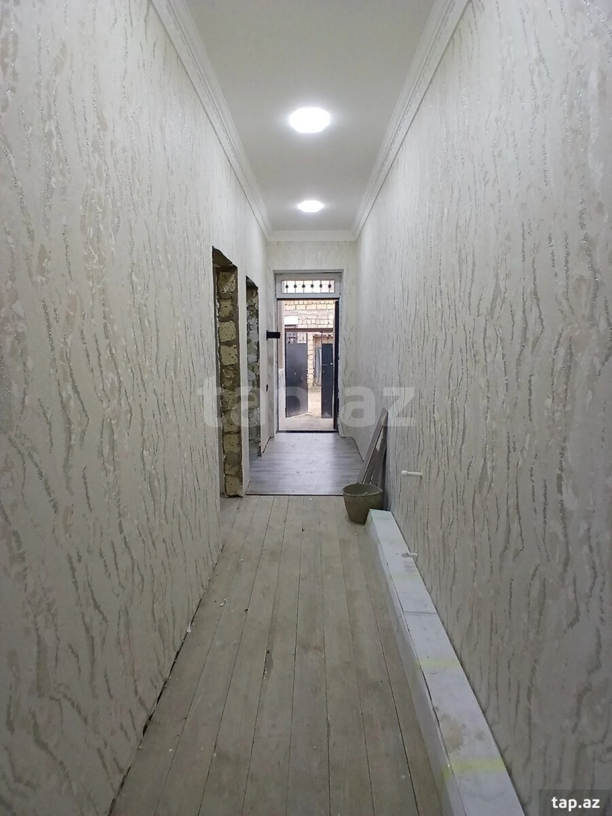 Satılır 5 otaqlı həyət evi 160 m²