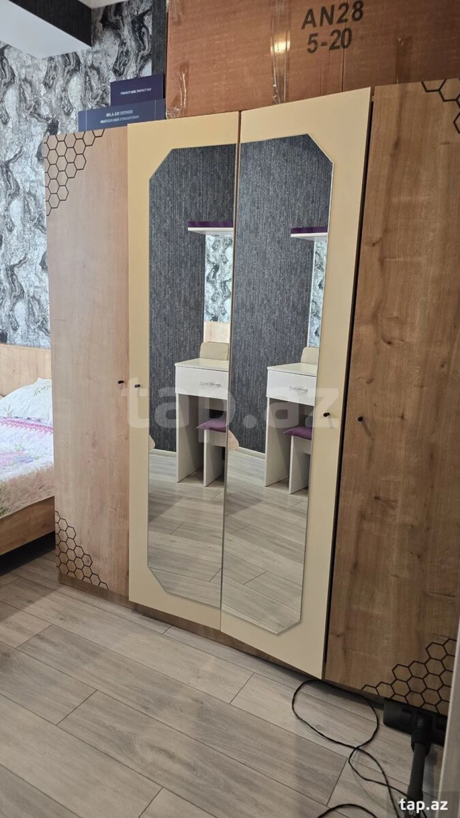Satılır 3 otaqlı yeni tikili 73 m²