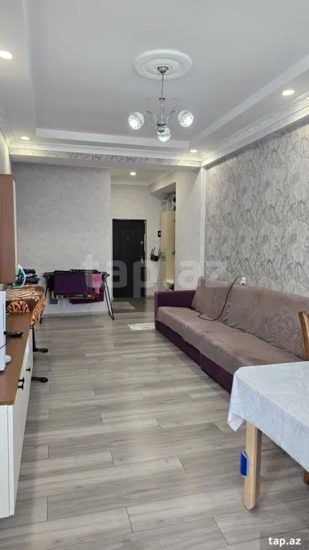 Satılır 3 otaqlı yeni tikili 73 m²