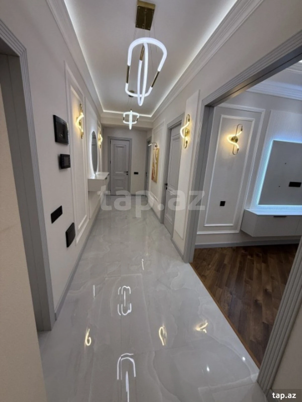 Satılır 3 otaqlı yeni tikili 87 m²