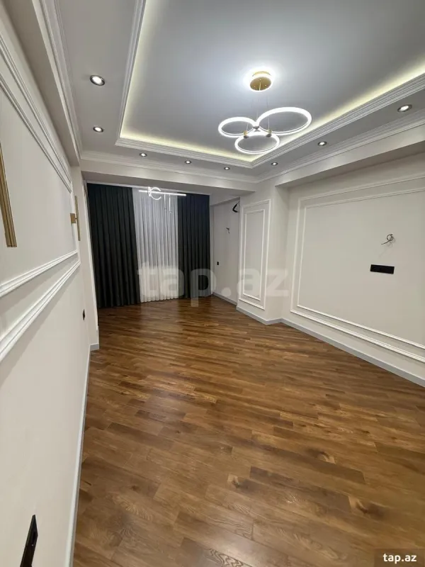 Satılır 3 otaqlı yeni tikili 87 m²