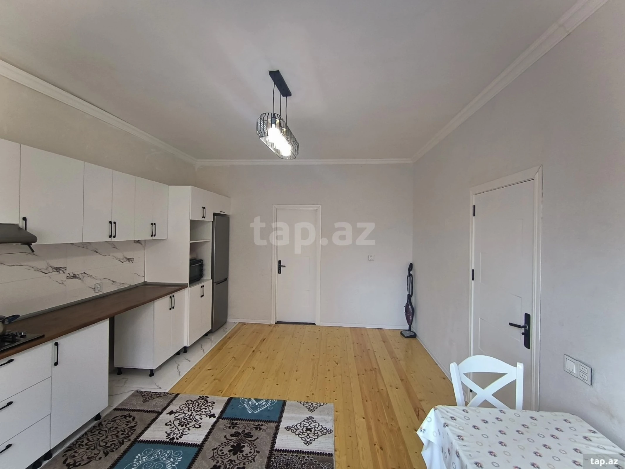 Satılır 4 otaqlı həyət evi