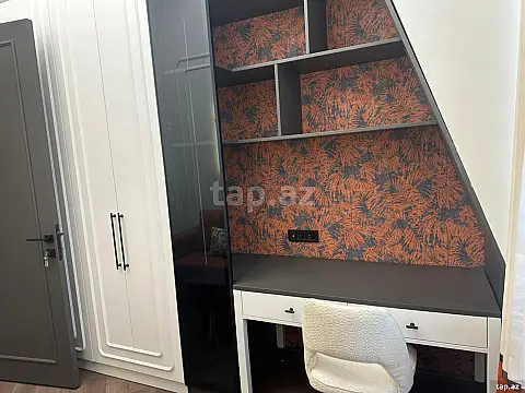 Kirayə verilir 4 otaqlı yeni tikili 125 m²