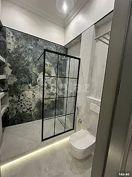 Kirayə verilir 4 otaqlı yeni tikili 125 m²