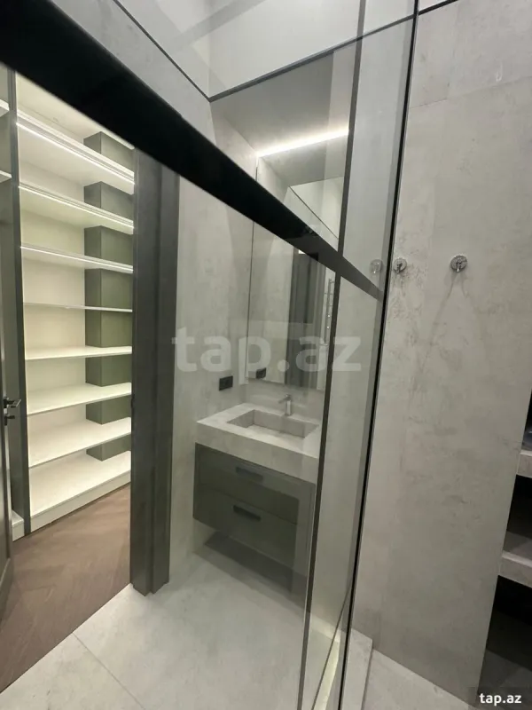 Kirayə verilir 4 otaqlı yeni tikili 125 m²