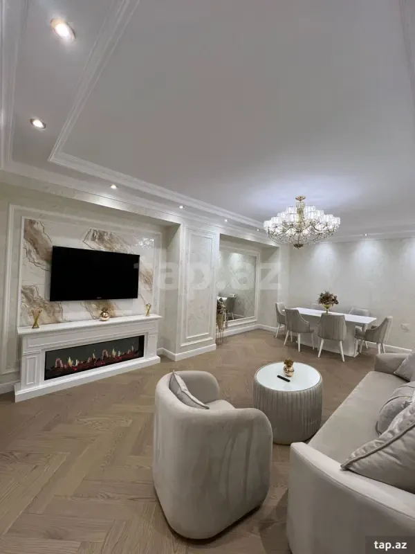 Kirayə verilir 3 otaqlı yeni tikili 145 m²
