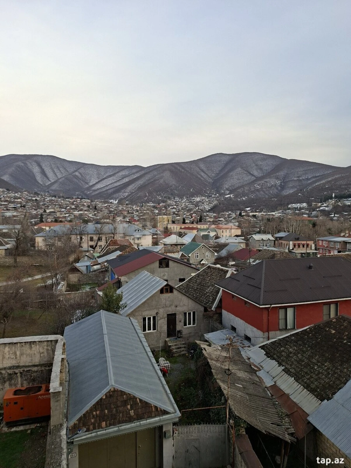 Satılır 3 otaqlı yeni tikili 134 m²