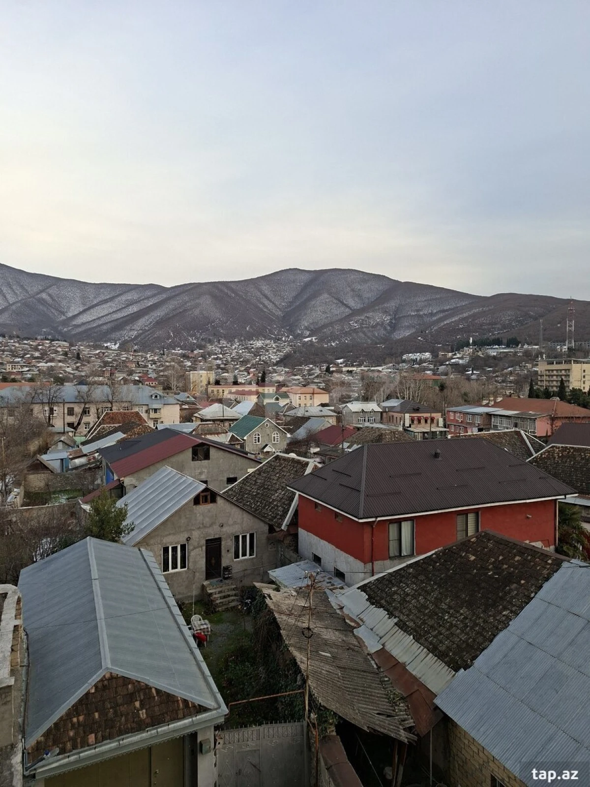 Satılır 3 otaqlı yeni tikili 134 m²