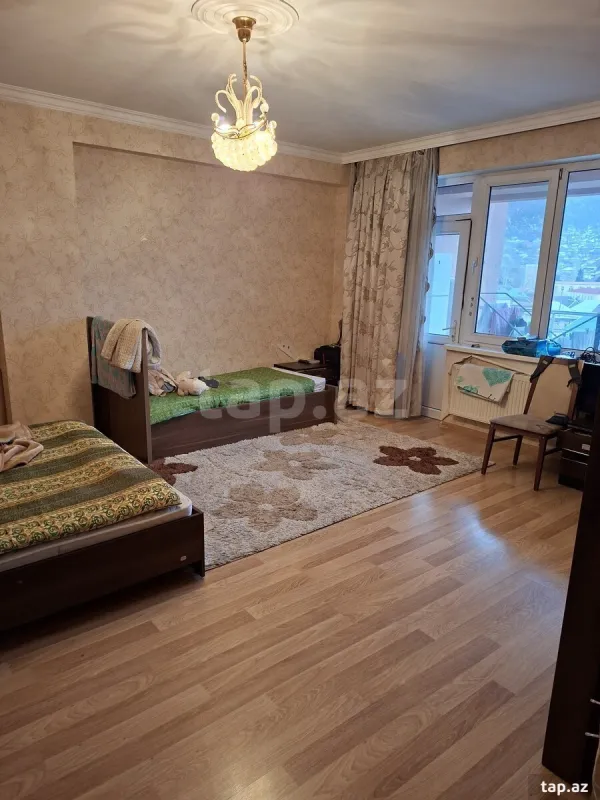 Satılır 3 otaqlı yeni tikili 134 m²