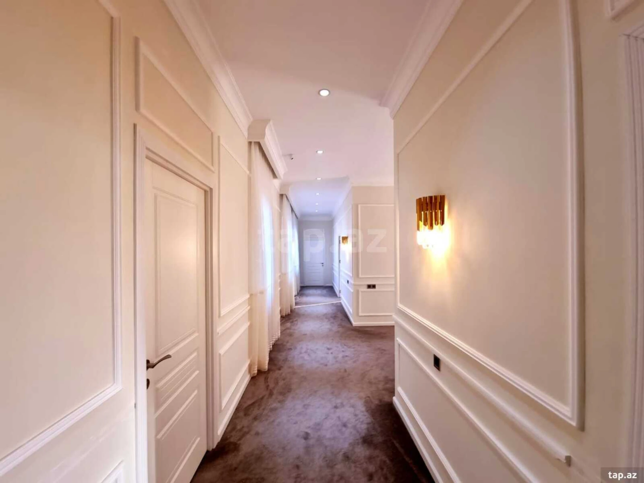 Satılır 6 otaqlı həyət evi 400 m²