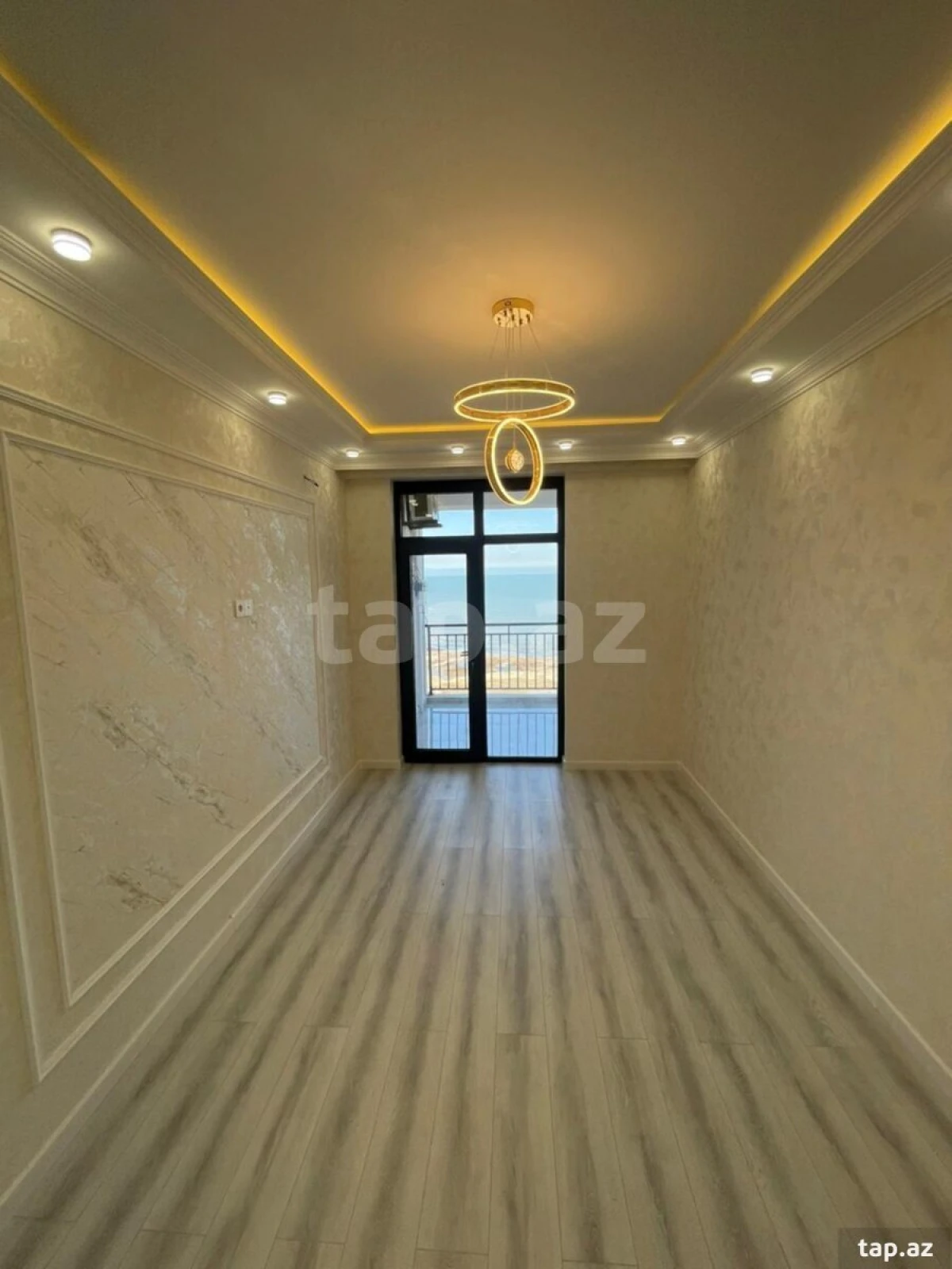 Satılır 2 otaqlı yeni tikili 68 m²