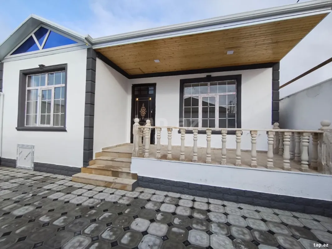 Satılır 3 otaqlı həyət evi