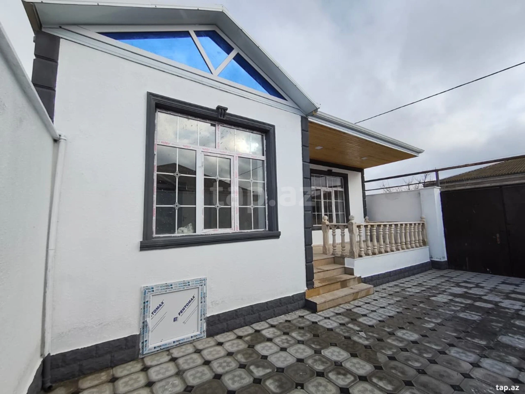 Satılır 3 otaqlı həyət evi