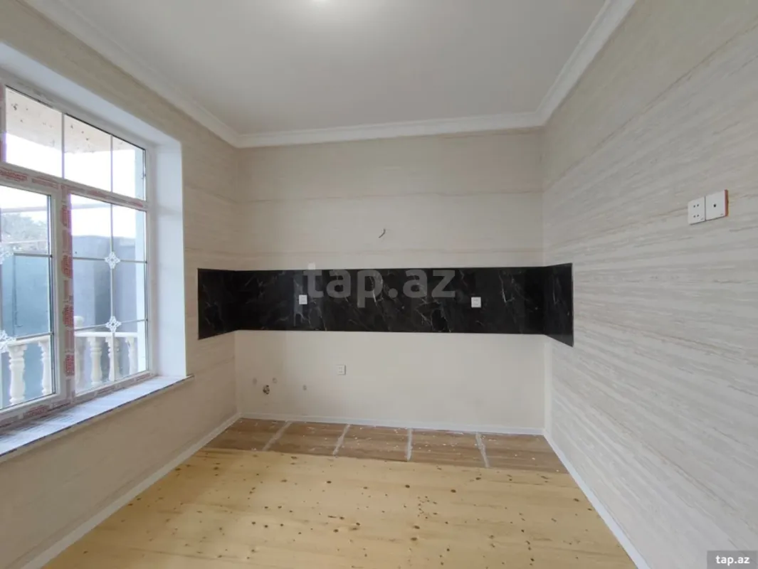 Satılır 3 otaqlı həyət evi